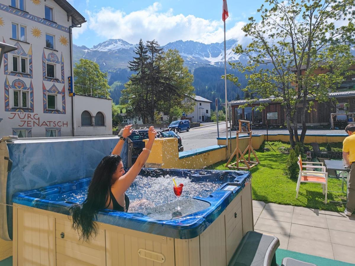 Grischalodge Das Hotel Mit Bergblick Seit 1929 - Schlicht, Preiswert Und Mit Einem Touch Nostalgie Parpan Esterno foto